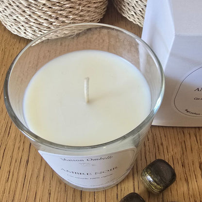 Bougie naturelle parfumée Ambre Noir